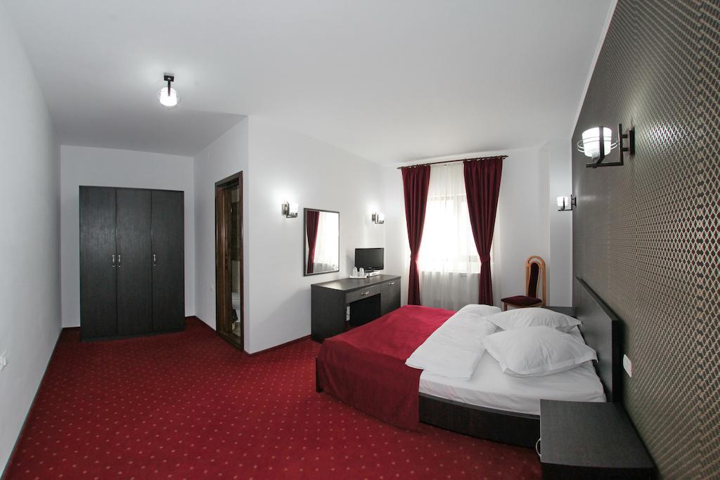 Hotel Rebis Brăila Pokoj fotografie