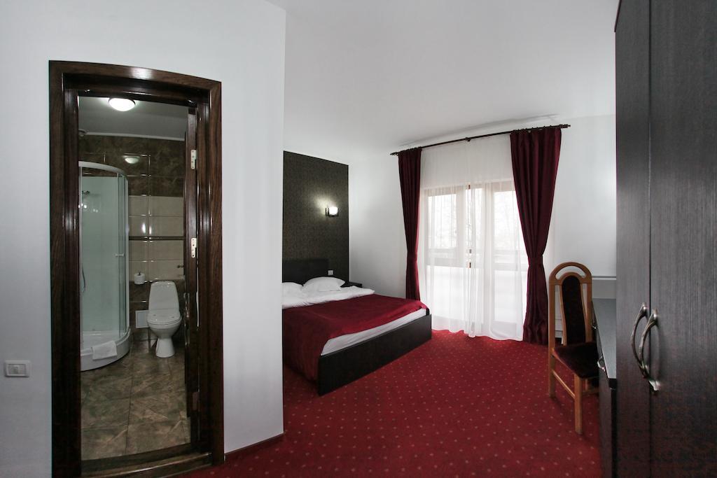 Hotel Rebis Brăila Exteriér fotografie