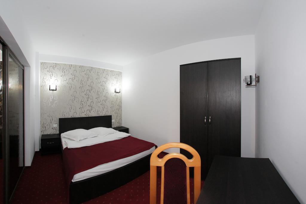 Hotel Rebis Brăila Exteriér fotografie